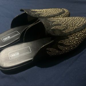 Men’s embedded stone black slip on shoes
